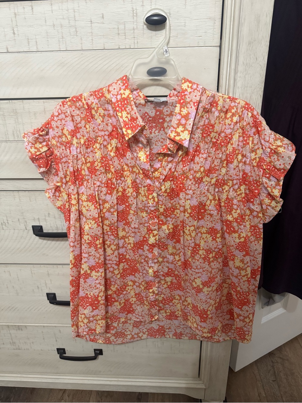 Fate Coral Floral Button-Front Blouse